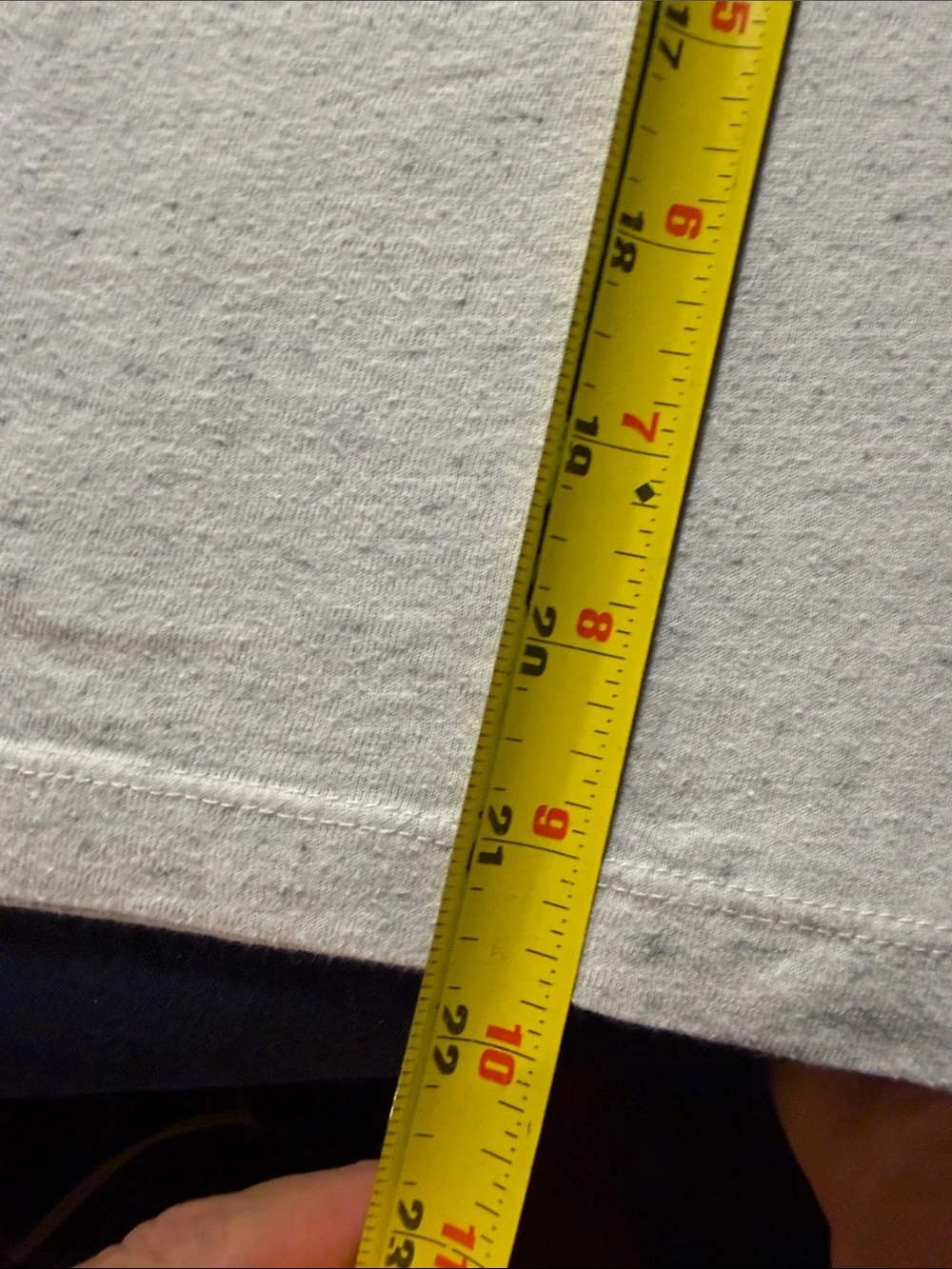 Old Navy Men's V-Neck Short Sleeve Tee in Light Cream